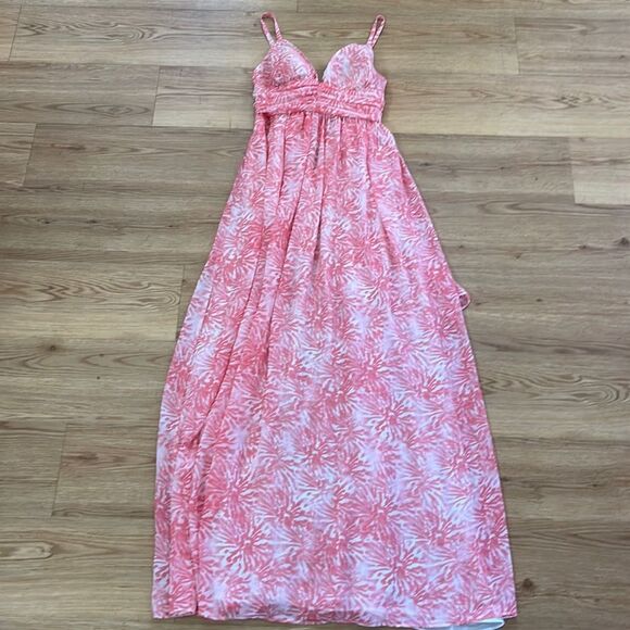 Moda International Pink Floral Maxi Dress - Picture 2 of 7